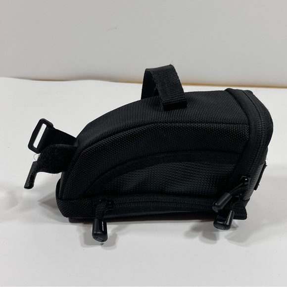 Avenir Small Big Mouth Bike Saddle Seat Bag Black Zip Closure - Picture 3 of 9